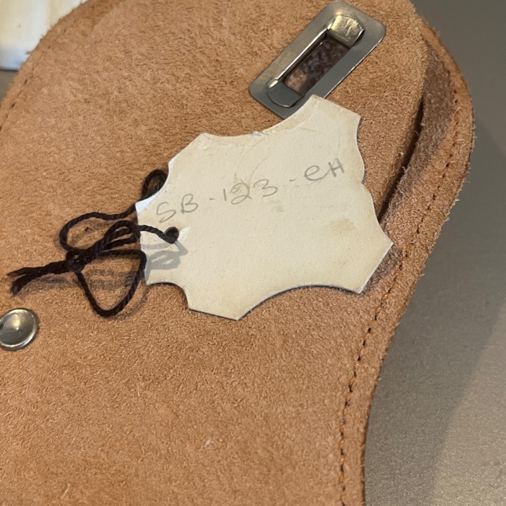 VINTAGE COACH HIDE EQUESTRIAN SHOULDER BAG - Picture 6 of 9